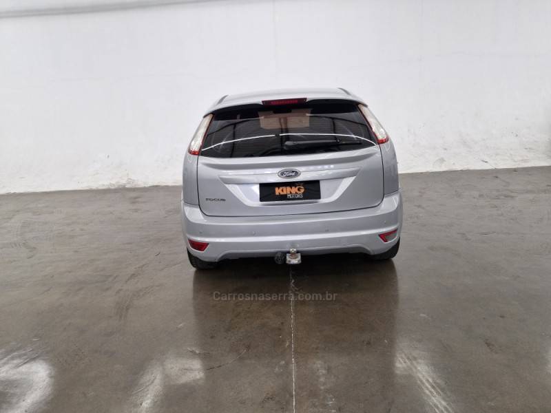 FORD - FOCUS - 2009/2009 - Prata - R$ 37.900,00