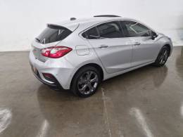 CHEVROLET - CRUZE - 2018/2019 - Prata - R$ 109.900,00