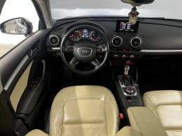 AUDI - A3 - 2014/2014 - Preta - R$ 89.900,00