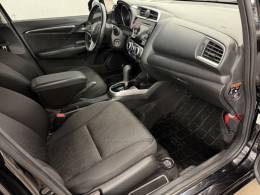 HONDA - FIT - 2015/2016 - Preta - R$ 65.900,00