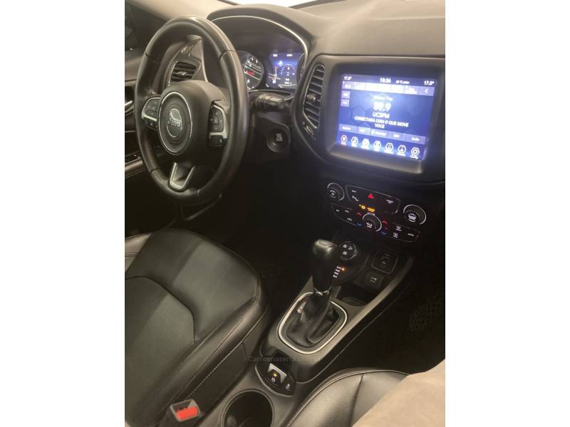 JEEP - COMPASS - 2020/2021 - Preta - R$ 119.900,00