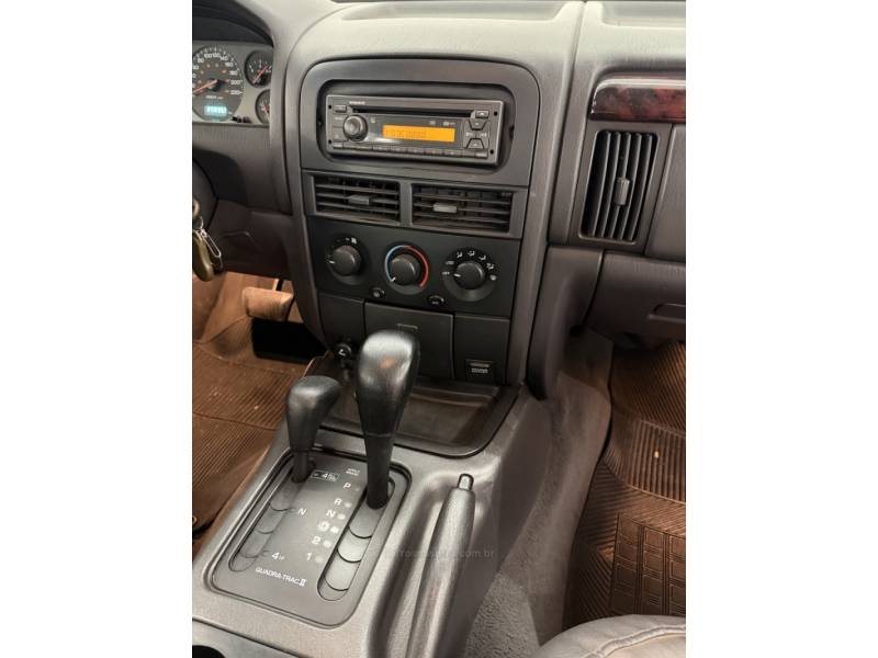 JEEP - GRAND CHEROKEE - 2000/2000 - Marrom - R$ 59.900,00