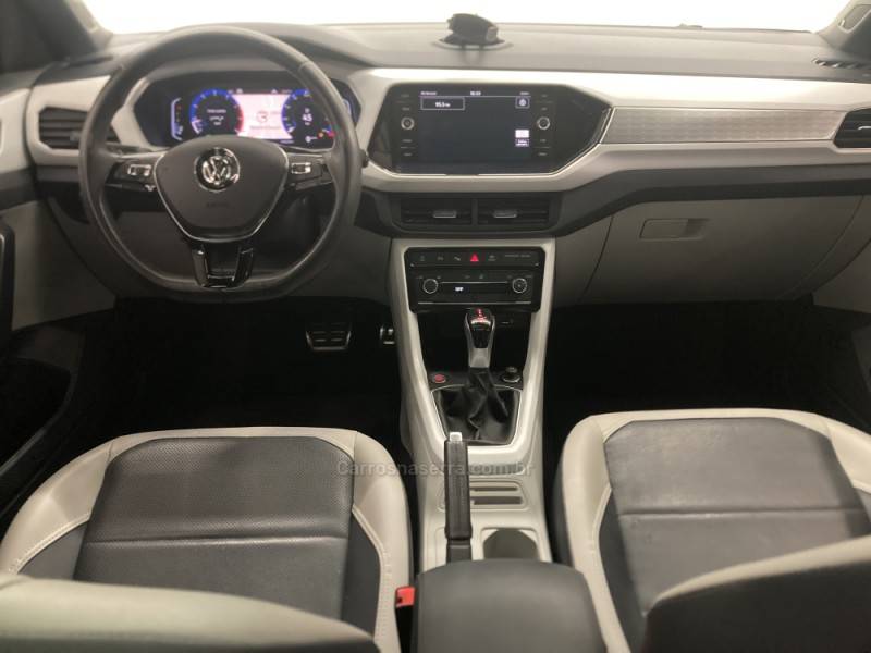 VOLKSWAGEN - T-CROSS - 2019/2019 - Vinho - R$ 106.900,00