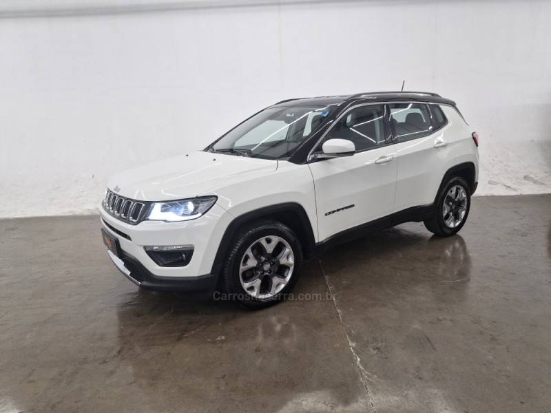 JEEP - COMPASS - 2017/2018 - Branca - R$ 96.900,00