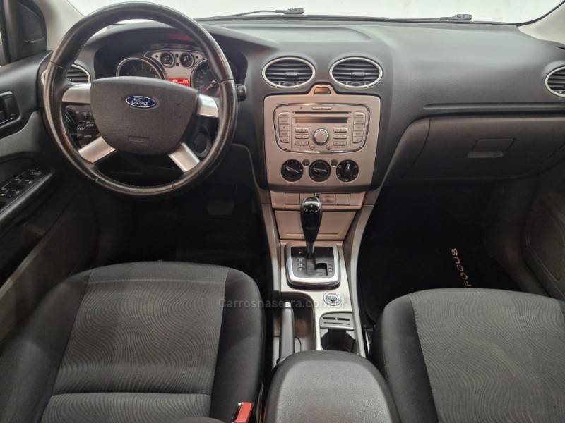 FORD - FOCUS - 2013/2013 - Prata - R$ 43.900,00