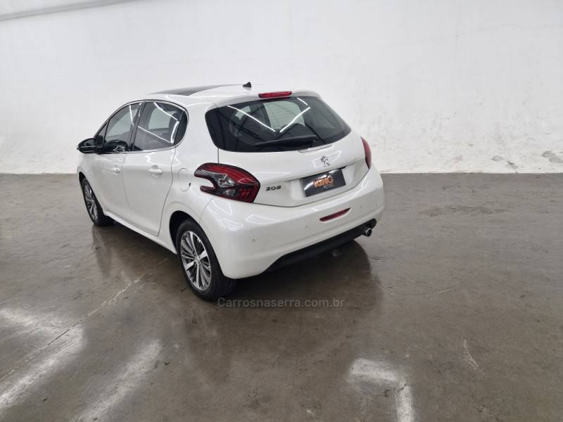 PEUGEOT - 208 - 2016/2017 - Branca - R$ 59.900,00