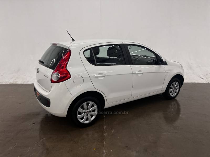 FIAT - PALIO - 2017/2017 - Branca - R$ 44.900,00