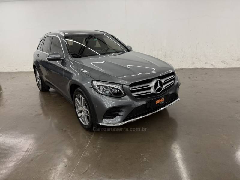 MERCEDES-BENZ - GLC 250 - 2016/2016 - Cinza - R$ 135.900,00
