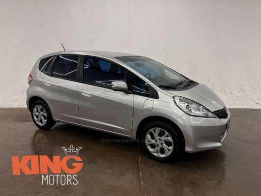 HONDA - FIT - 2012/2013 - Prata - R$ 45.900,00