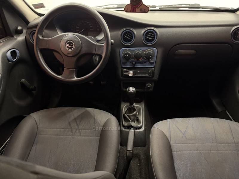 CHEVROLET - CELTA - 2003/2004 - Branca - R$ 16.900,00