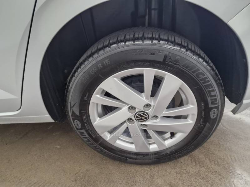 VOLKSWAGEN - POLO - 2024/2024 - Prata - R$ 82.900,00
