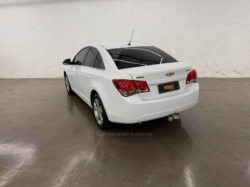 CHEVROLET - CRUZE - 2013/2013 - Branca - R$ 56.900,00