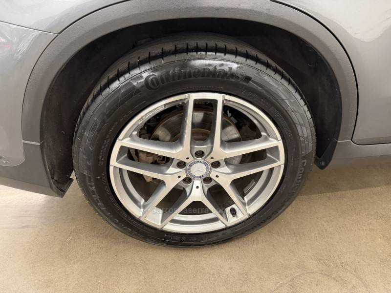 MERCEDES-BENZ - GLC 250 - 2016/2016 - Cinza - R$ 135.900,00