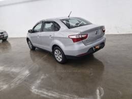 FIAT - GRAND SIENA - 2015/2016 - Prata - R$ 41.900,00