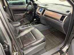 FORD - RANGER - 2016/2017 - Cinza - R$ 142.900,00
