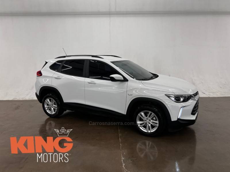 CHEVROLET - TRACKER - 2022/2022 - Branca - R$ 105.900,00