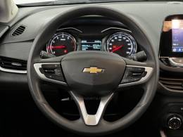 CHEVROLET - ONIX - 2021/2022 - Prata - R$ 82.900,00