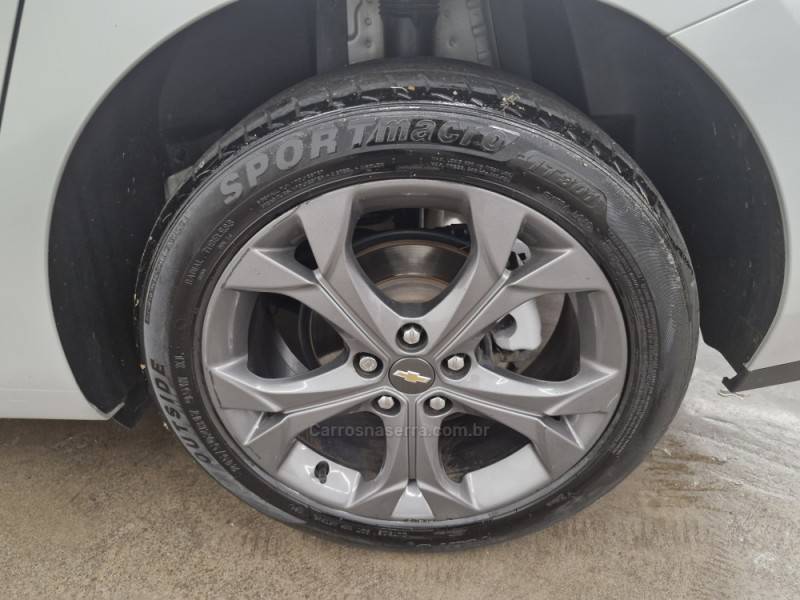 CHEVROLET - CRUZE - 2018/2019 - Prata - R$ 109.900,00