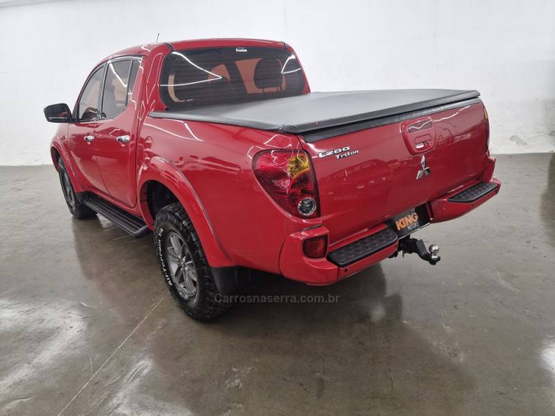 MITSUBISHI - L200 TRITON - 2009/2009 - Vermelha - R$ 91.900,00
