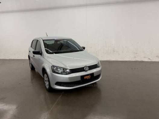 VOLKSWAGEN - GOL - 2014/2015 - Prata - R$ 38.900,00