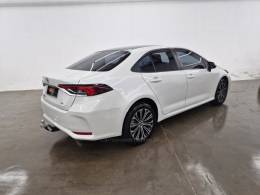 TOYOTA - COROLLA - 2021/2021 - Branca - R$ 124.900,00