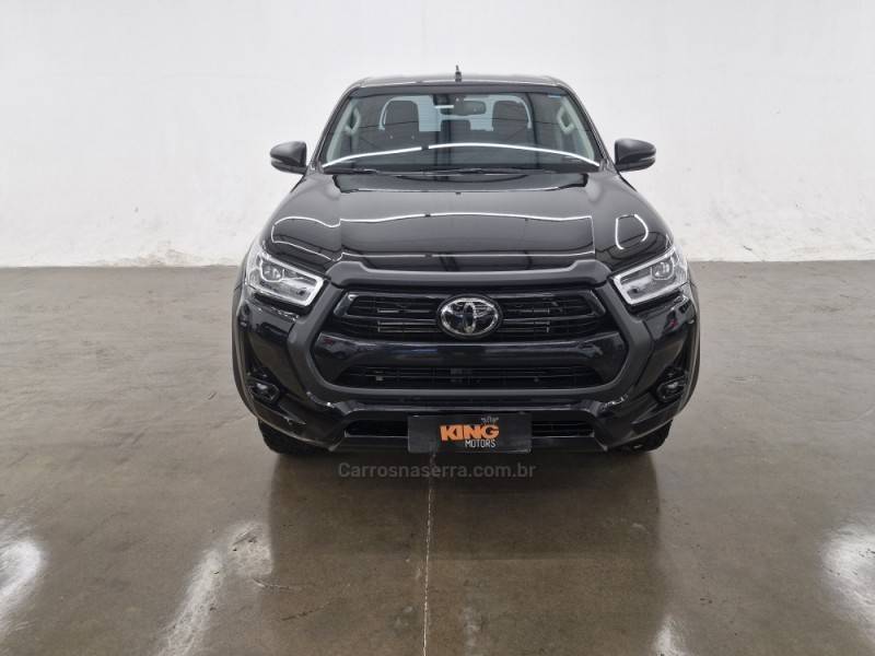 TOYOTA - HILUX - 2021/2021 - Preta - R$ 245.900,00