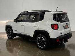 JEEP - RENEGADE - 2015/2016 - Branca - R$ 86.900,00