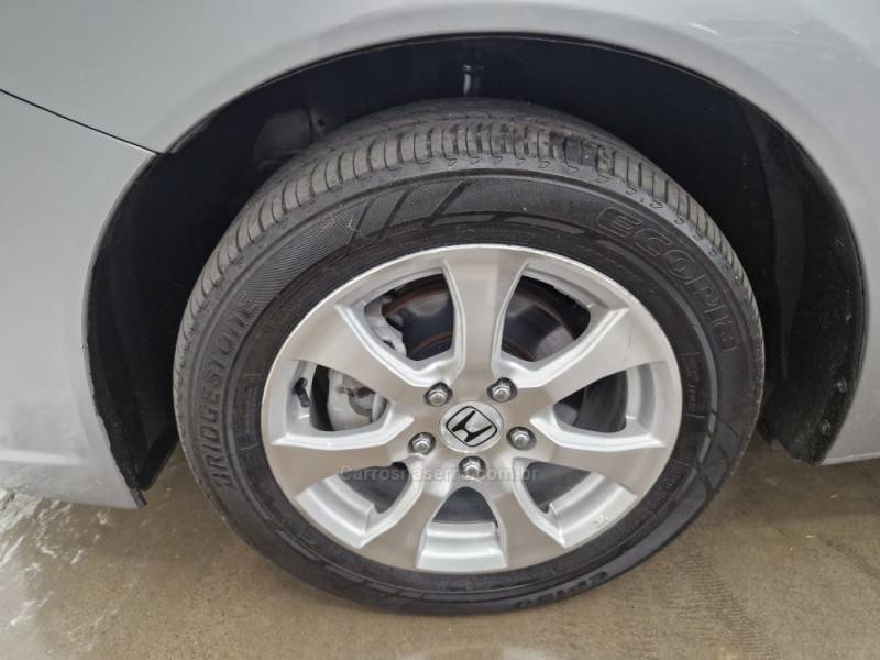 HONDA - CIVIC - 2012/2013 - Cinza - R$ 78.900,00