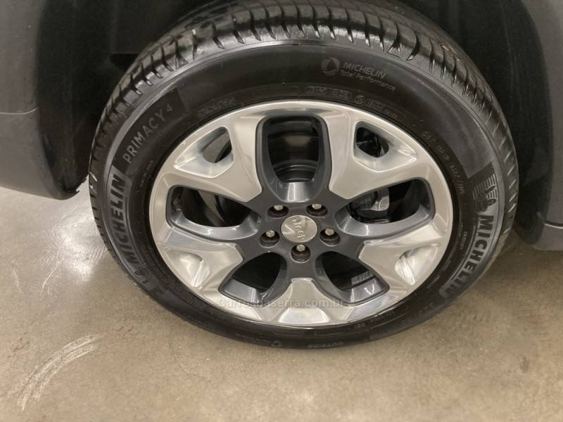 JEEP - COMPASS - 2017/2018 - Branca - R$ 99.900,00