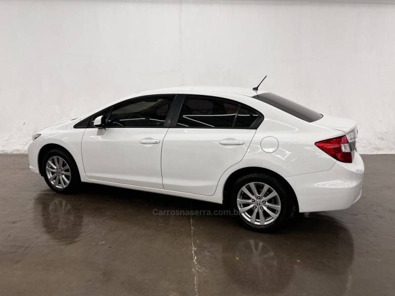 HONDA - CIVIC - 2012/2013 - Branca - R$ 66.900,00